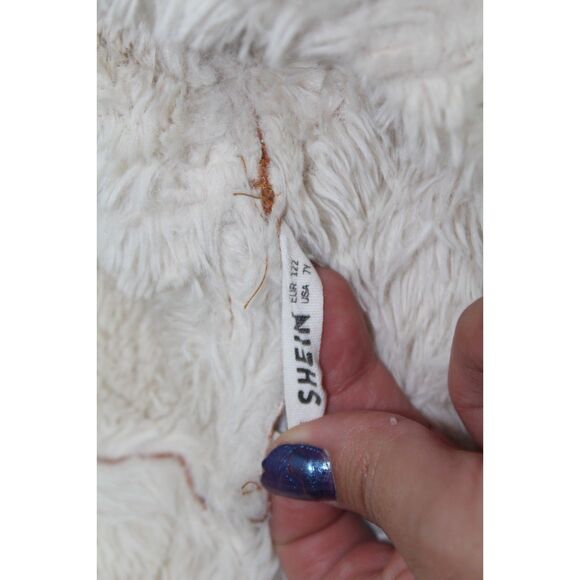 Girls SHEIN White Faux Fur Zip Jacket – Size 7Y - Picture 4 of 5